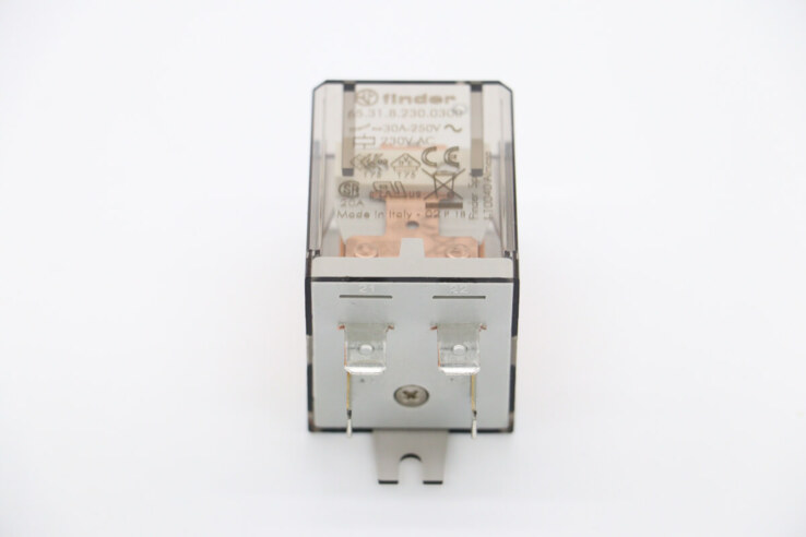 Maxima ID500(230V)/2000 – Relais 65,31 230/50 09240382