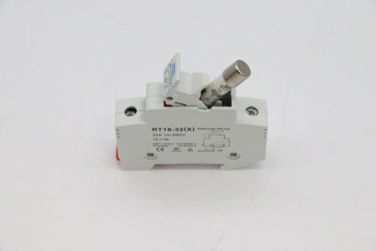 Maxima EPO4X33 – Fuse (<2019) · 09303028