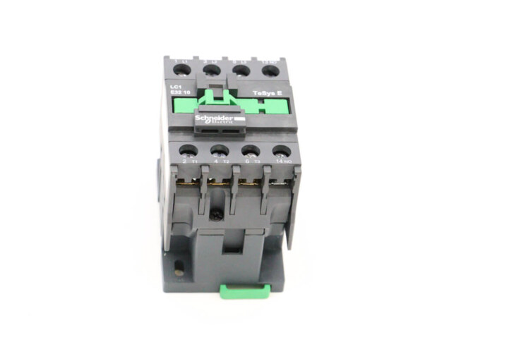 Maxima Vn5000 Schütz 3210 / 220V · 09225005