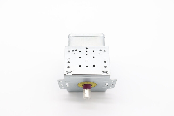 Maxima MWO1800 – Magnetron #C08 · 09367354