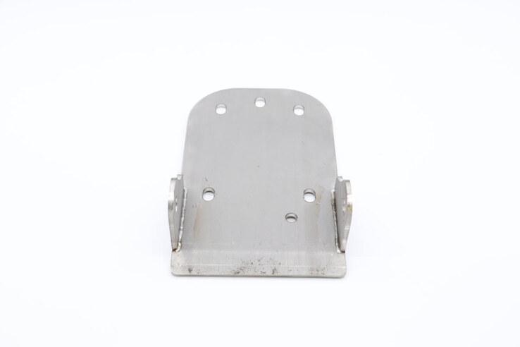 Maxima Kutter 50/70L – Teil von Scharnier für Deckel #56 (oben) · 09399489