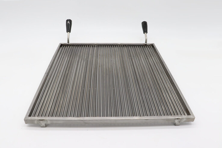 Maxima M900 CHARGILL – Eisen Bar Gitter für 120 Cm Grill (Optional) · 09398609