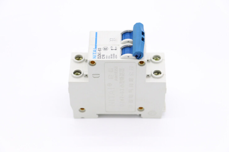 Maxima MVAC400/450/500 – Netzschalter · 09334504