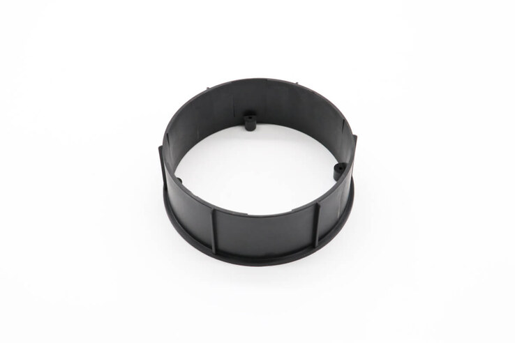 Maxima Kutter 12/18 L – Windshield · 09506153