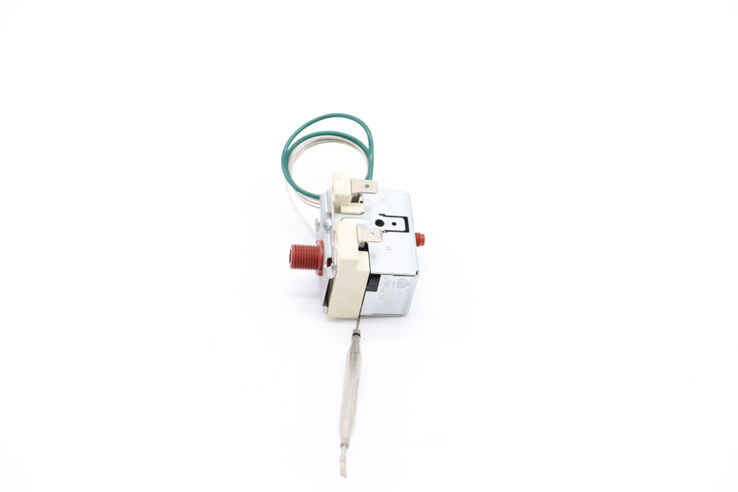 Maxima M700 – Sicherheitsthermostat 230 C Einphasig · 09399101