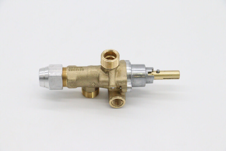 Maxima M700 – Outer Gasventil (Nm) 09399140
