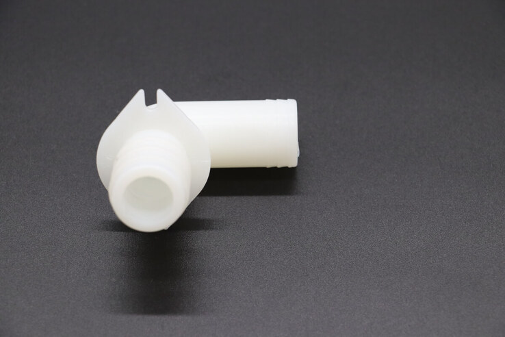 Maxima M-Ice (All Models) – Kunststof connector voor water bak · 09304358