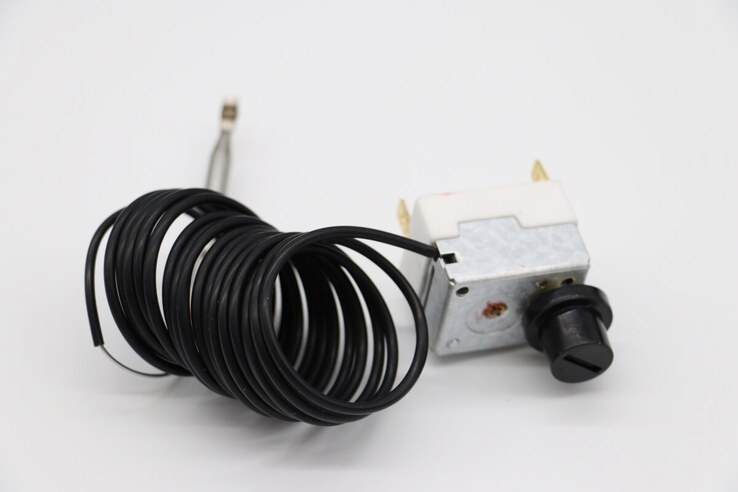 Maxima DW – Thermostat 110 C 67878 + Halterung · 09240815