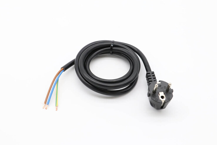 Maxima STEAM – Netzkabel mit Stecker 08500425