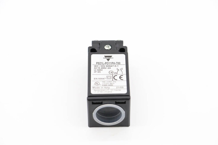 Maxima M700 – Endschalter (Ac15 6A/250V) · 09399174