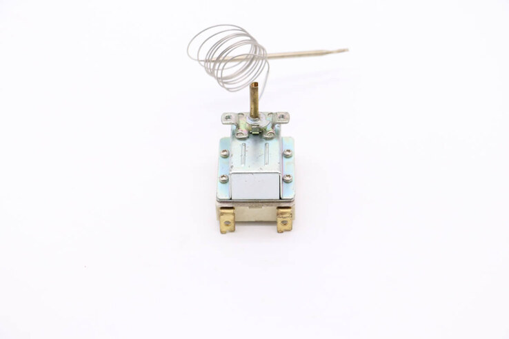 Maxima GRIDDLE730 – Thermostat 300C / 32A / 250V · 09365303