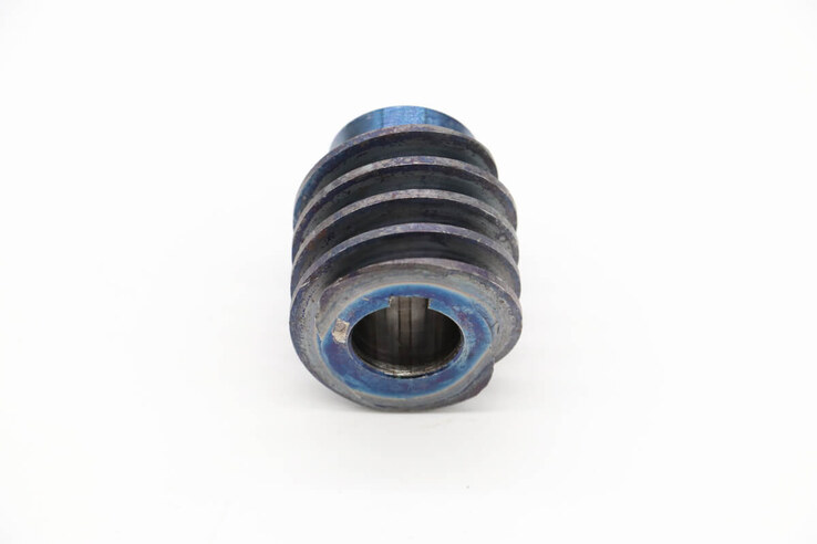 Maxima MMM32 – Schroef schroefdraad #5 · 09356121