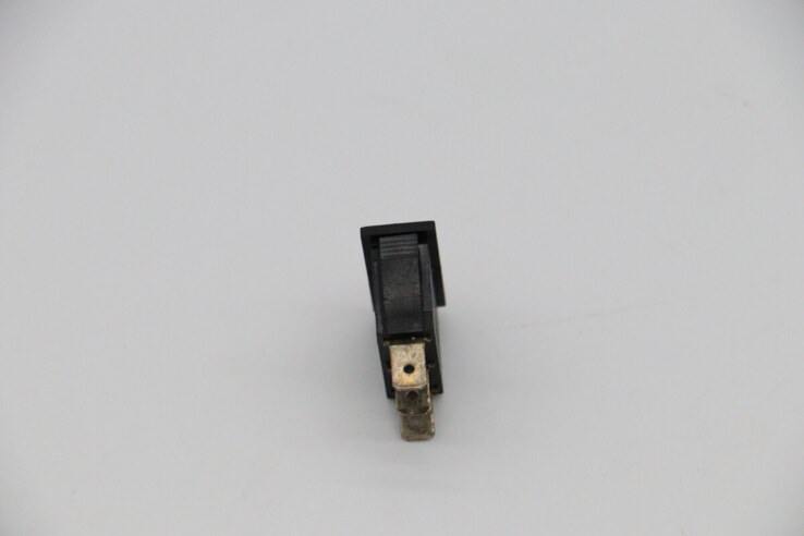 Maxima DP1/2/3-18 – Ein-/Ausschalter für Mixing (Om) · 09310300