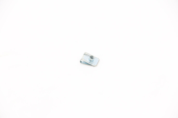 Maxima VNG350/VN500 – Mutter/Clip 4 mm · 09200507