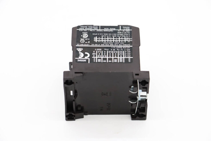 Maxima M700 – Schütz 220V 4Kw · 09399169