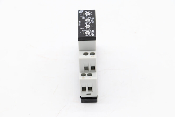Maxima STEAM – Timer #14 · 08500415