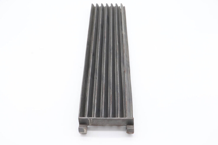 Maxima M900 CHARGRILL – Gusseisen Gitter 520X135x35 mm · 09398610