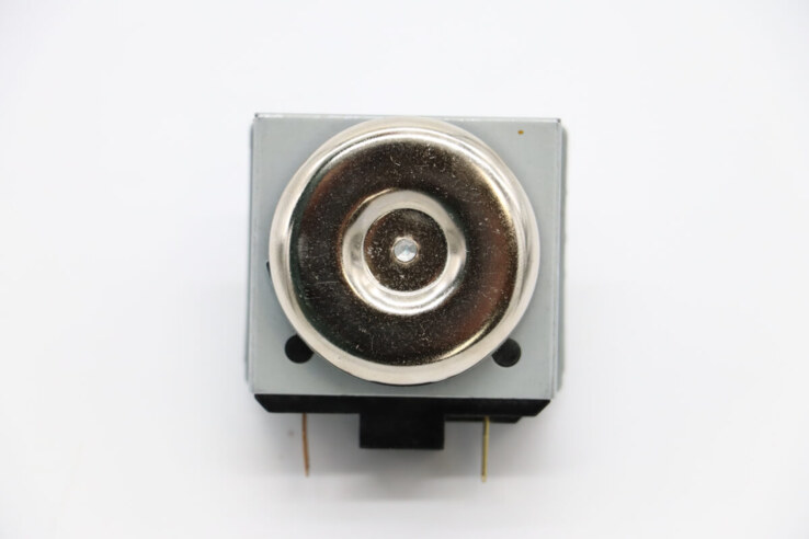 Maxima TIMER RELAY – 5 Minutes · 09374351