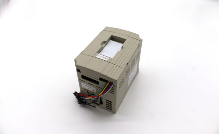 Maxima MSM30RB – Compact Frequency Inverter (<2025) 09362052
