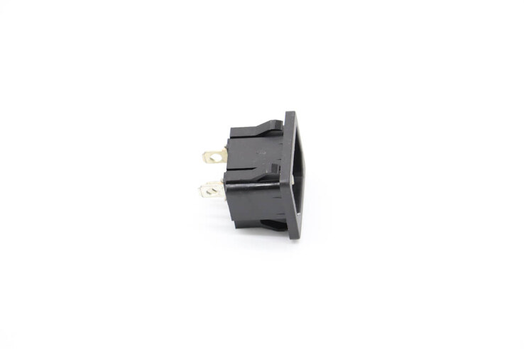 Maxima WAFFLE – Netzkabel Buchse · 09374964