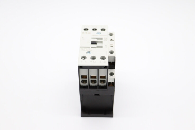 Maxima VN2000 – Contactor Dilm 1710 220V 7,5 Kw Moeller 09200314