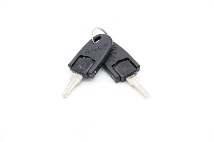Maxima BCS2/3 – Lock & Key Set · 09400981