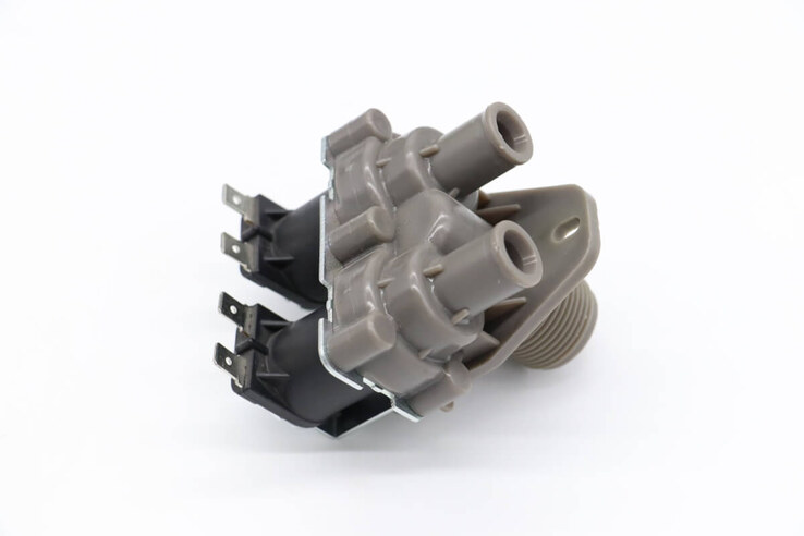 Maxima M-Ice 100A – Wasserventil (1 In · 2 Out) #23 · 09304384