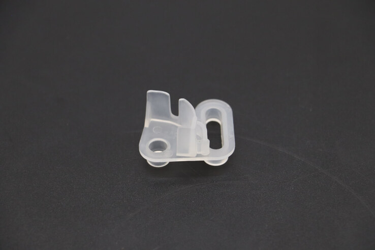 Maxima HD50 – Nylon Tür Scharnier (Links) 09400668