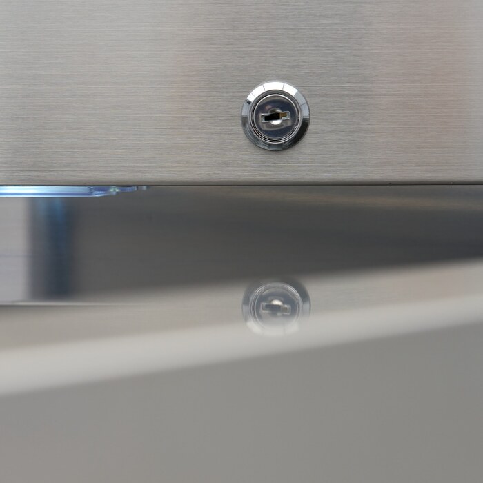 Maxima Kühlschrank · 1200 l · 6 Einstellbare Regale (2/1 GN) · Edelstahl · auf Rädern · 09400012