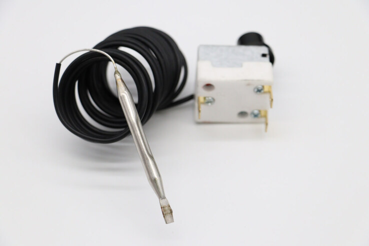 Maxima DW – Thermostat 110 C 67878 + Halterung · 09240815