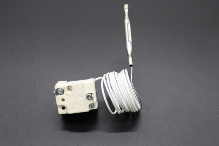 Maxima VN(G) – Sicherheitsthermostat Ego 170C · 09200138
