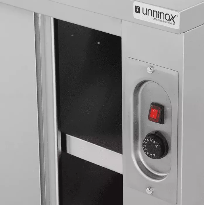 Heizschrank 2000x700x850 mm – 1,5 kW, 2 Schiebetüren, 500 kg