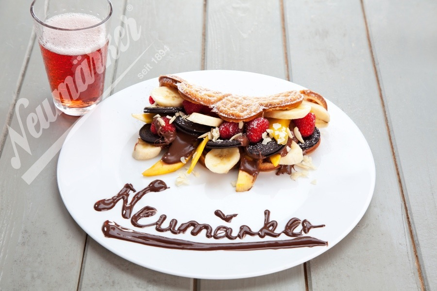 Neumärker Waffeleisen Große Herzwaffel | 1 Waffel Ø 210 x h 13 mm Neumärker Waffeleisen Große Herzwaffel | 1 Waffel Ø 210 x h 13 mm