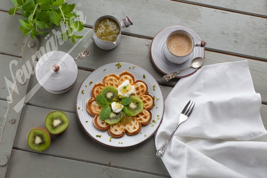 Neumärker Waffeleisen Kleine Herzwaffel | 2 Waffeln Ø 155 x h 13 mm