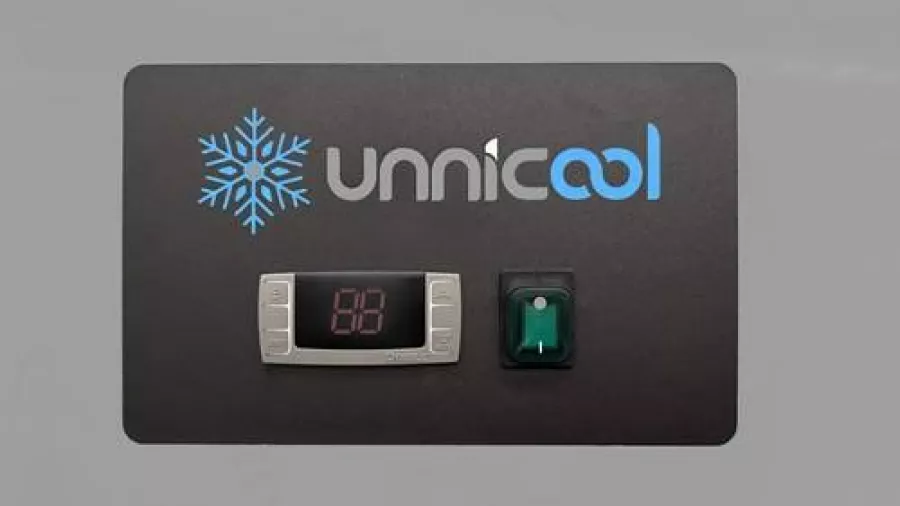 Gefrierschrank 1 Tür 650 Liter Edelstahl leise LED Gastronomie