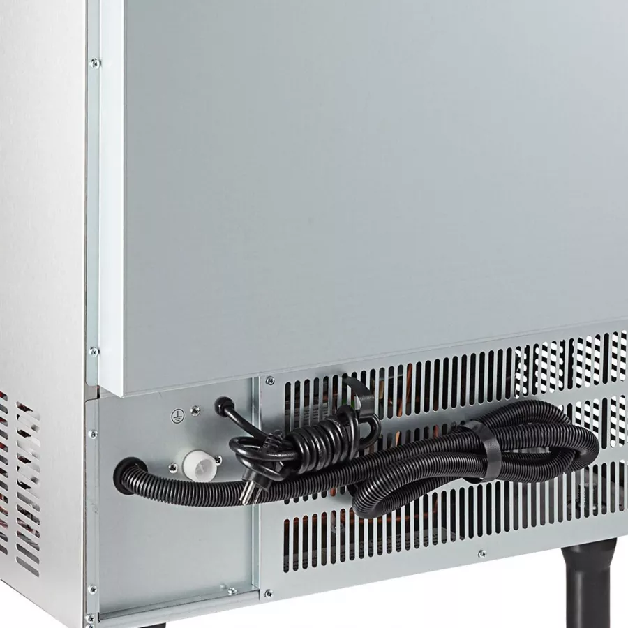 73 kg/24 h Eiswürfelmaschine – Profi-Eisversorgung 73 kg/24 h Eiswürfelmaschine – Profi-Eisversorgung
