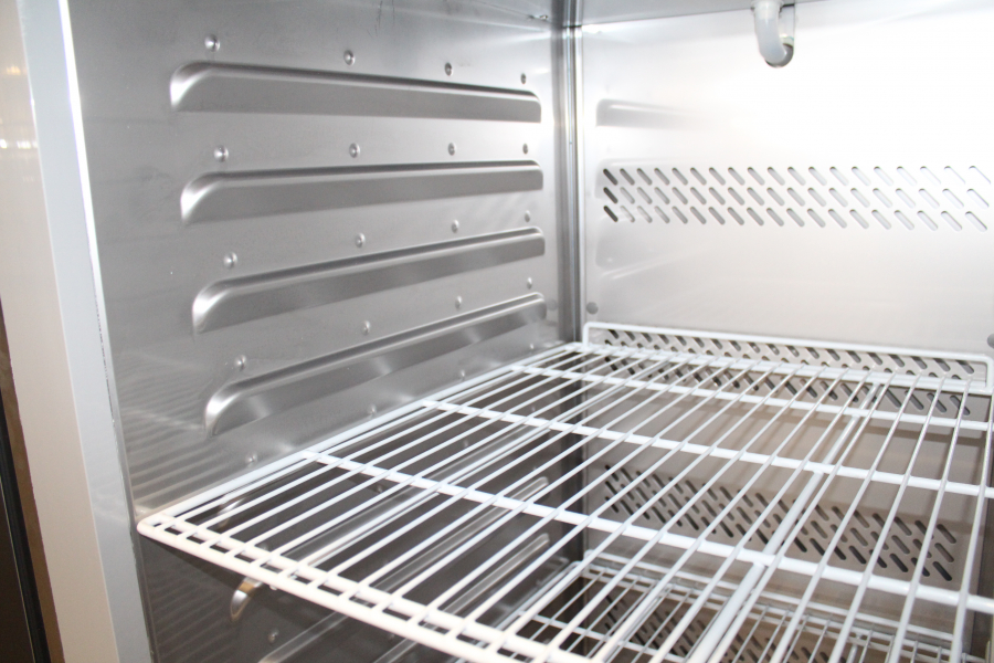 Edelstahl-Tiefkühlschrank 560 l – 1 Tür – Energieklasse B