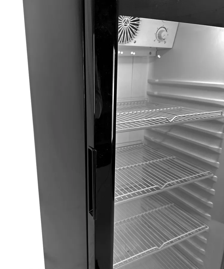 Glastürkühlschrank – 240 L, schwarz, LED, +1 bis +10 °C Glastürkühlschrank – 240 L, schwarz, LED, +1 bis +10 °C