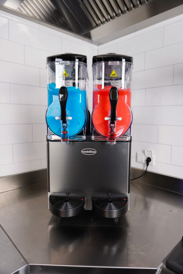 Slush-Maschine 2×12 l – Doppelbehälter – Tischgerät – Schwarz