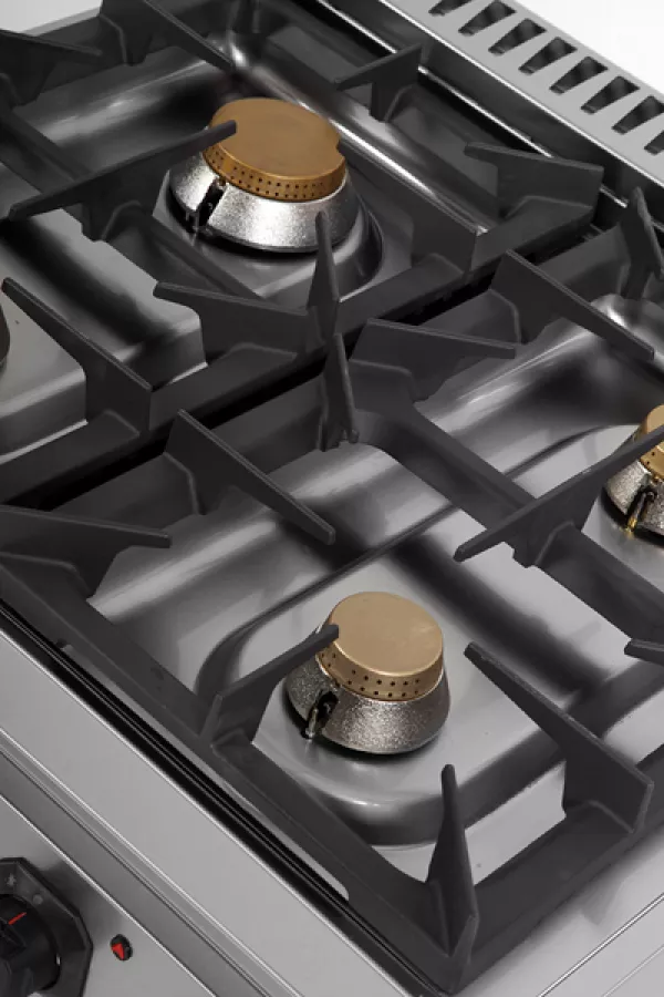 Gasherd – 44kW, 6 Brenner, Edelstahl, Gusseisenroste