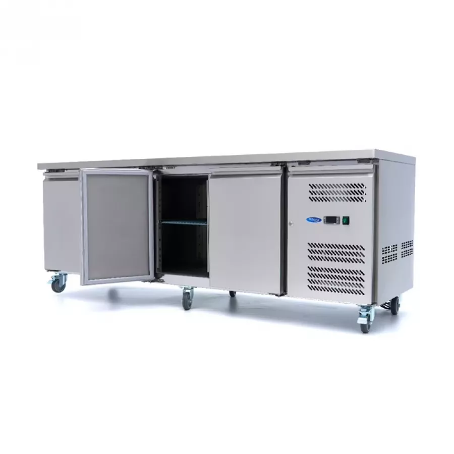 Gastro Kühltisch - 223 cm - 4 Türen