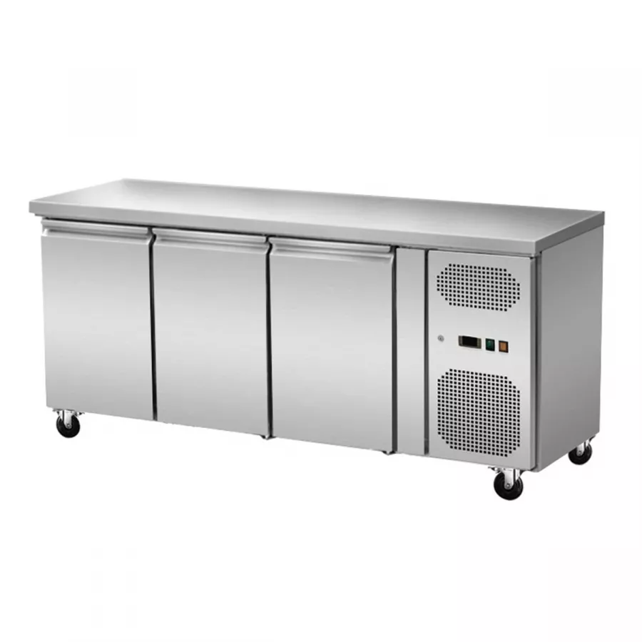 Umluft Kühltisch 3 Türen ohne Aufkantung 2 bis 8°C - Gastrohot
