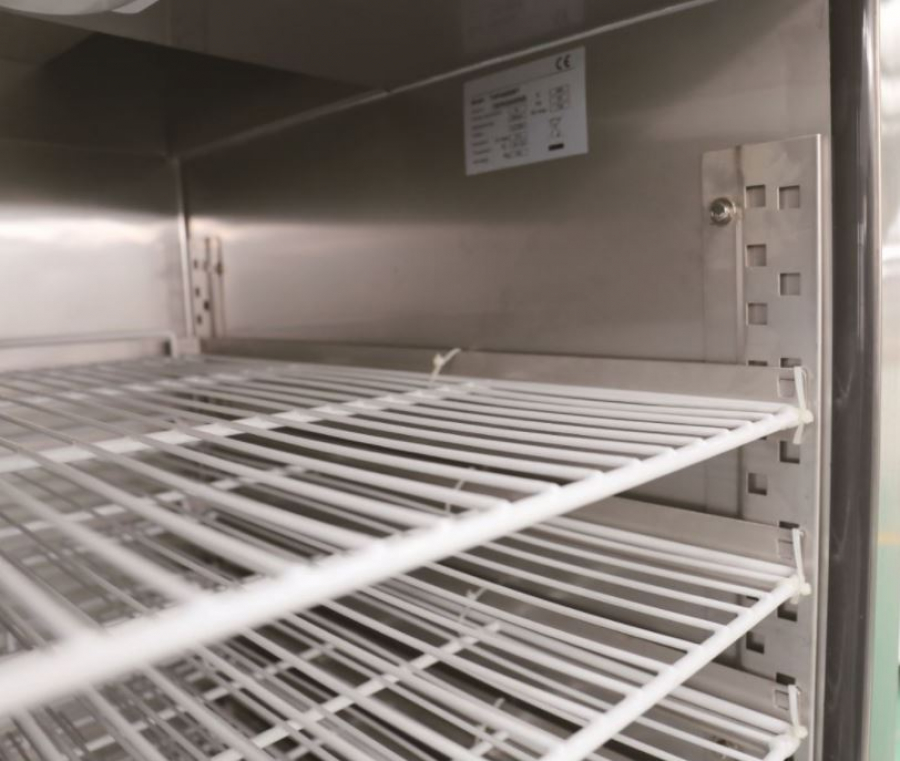 Draagrek voor THL400 – 530×550×42 mm, wit gecoat staal