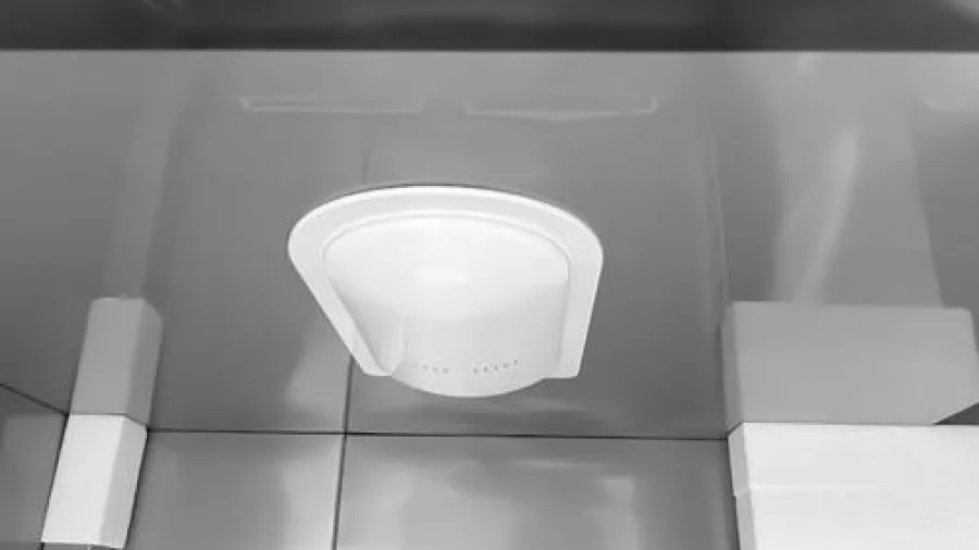 Gefrierschrank 2 Türen 1200L Edelstahl Umluftkühlung abschließbar