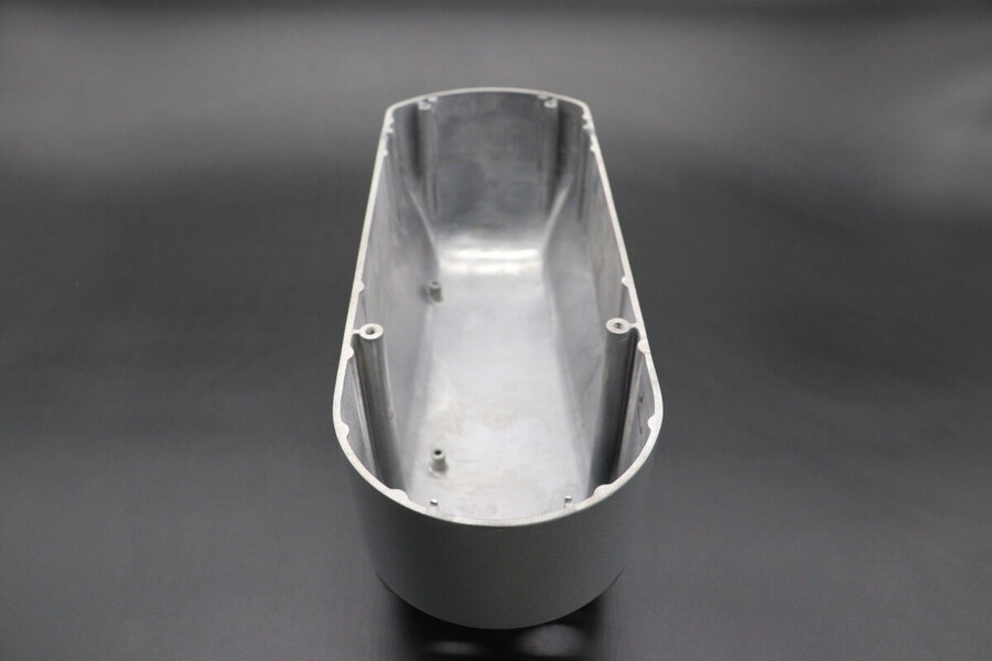 Maxima MPM7 – Obere Abdeckung #11 · Silber · 09302569