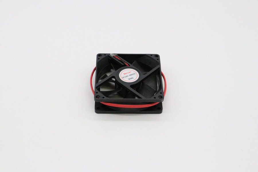 Maxima M700 – Lüfter 09399157
