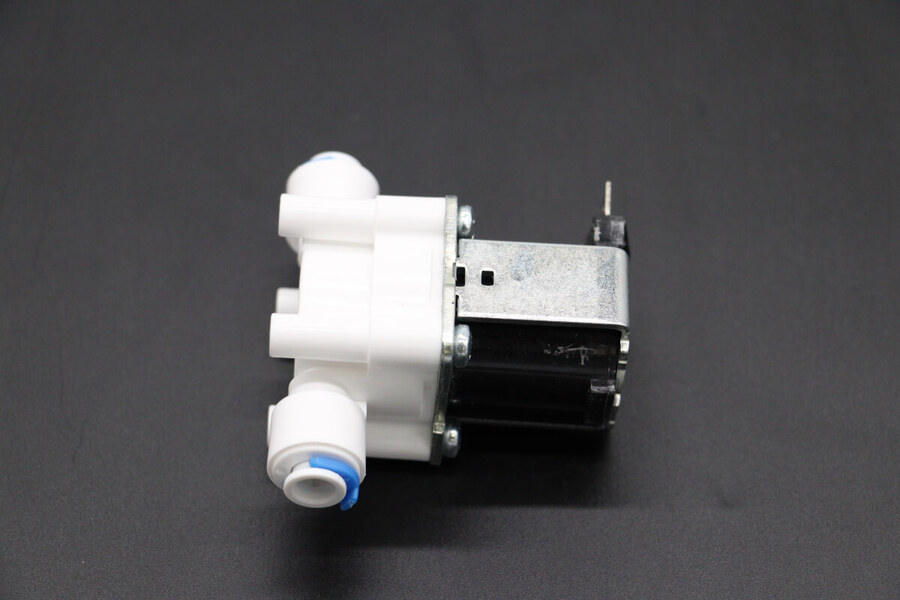 Maxima M-Ice24/24W/30Fw – Kühlung Wasserventil · 09304373