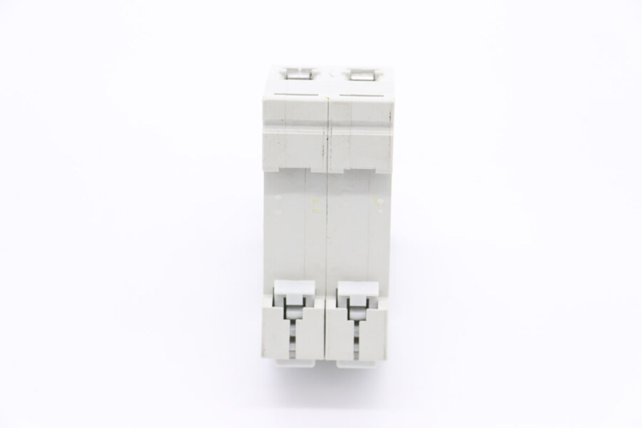 Maxima MVAC400/450/500 – Netzschalter · 09334504