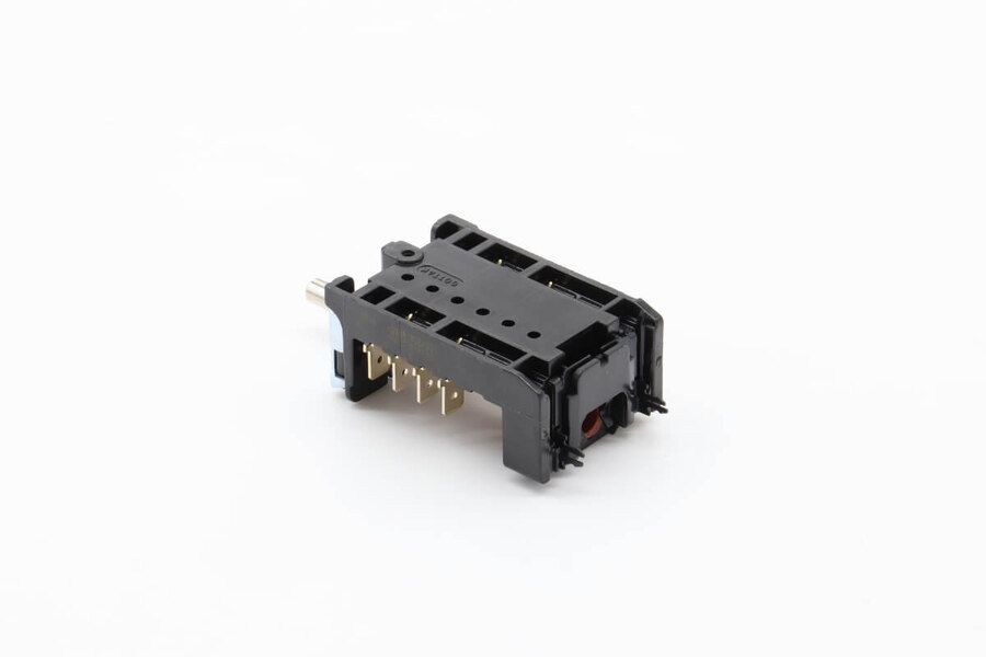 Maxima M900 – 4 Stange On-von Schalter (Nm) · 09398868
