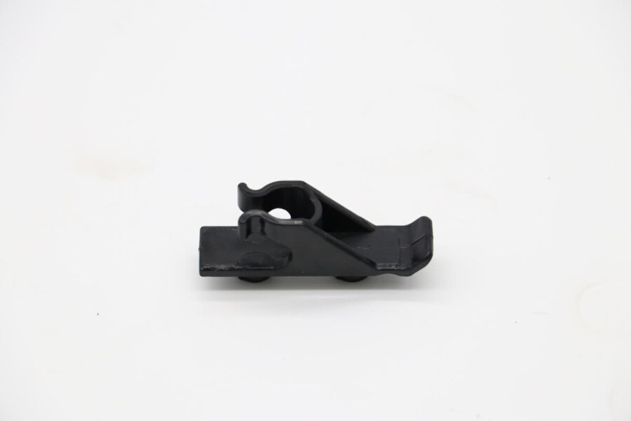 Maxima SC235 – Einlegeboden Clip (Schwarz) (Nm) · 09401321